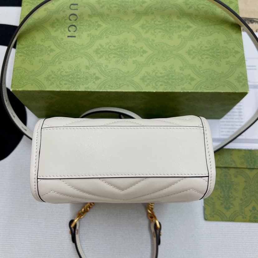 Gucci Marmont Matelasse Mini Bag White 696123 DTDHT 9022