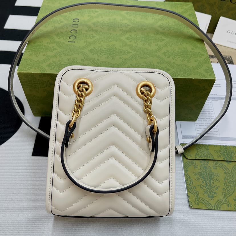 Gucci Marmont Matelasse Mini Bag White 696123 DTDHT 9022