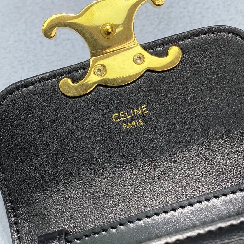 Celine Teen Triomphe Bag Black 188423BF4.38NO