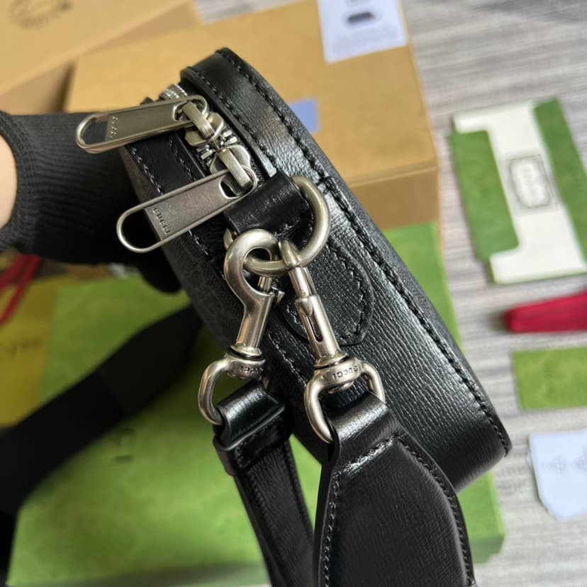 Gucci Shoulder Bag With Interlocking G Black 703468 92THF 1000