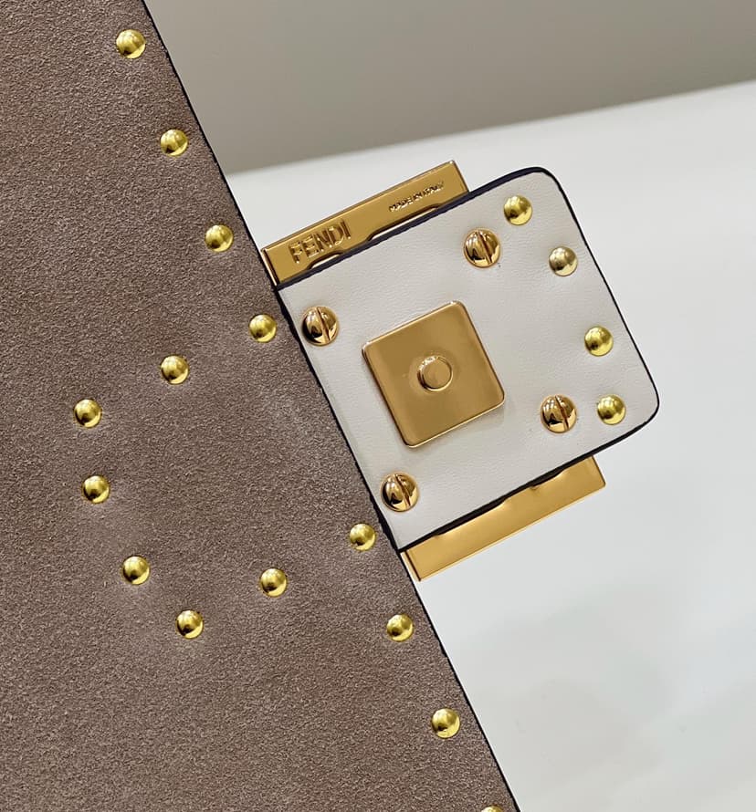 Fendi Mon Baguette Medium White Bag 8BR600AHMQF1FIR