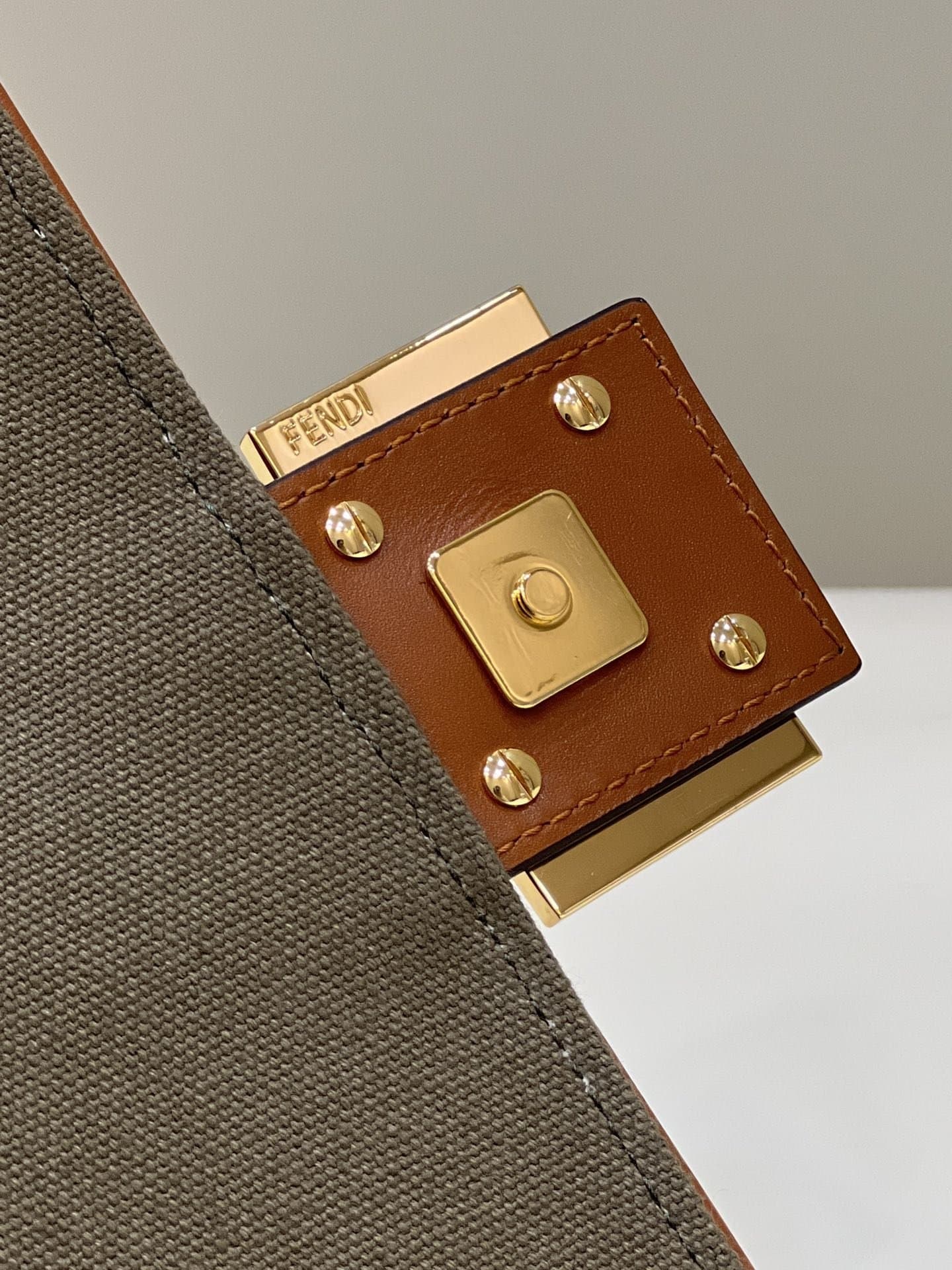 undefined - alternate