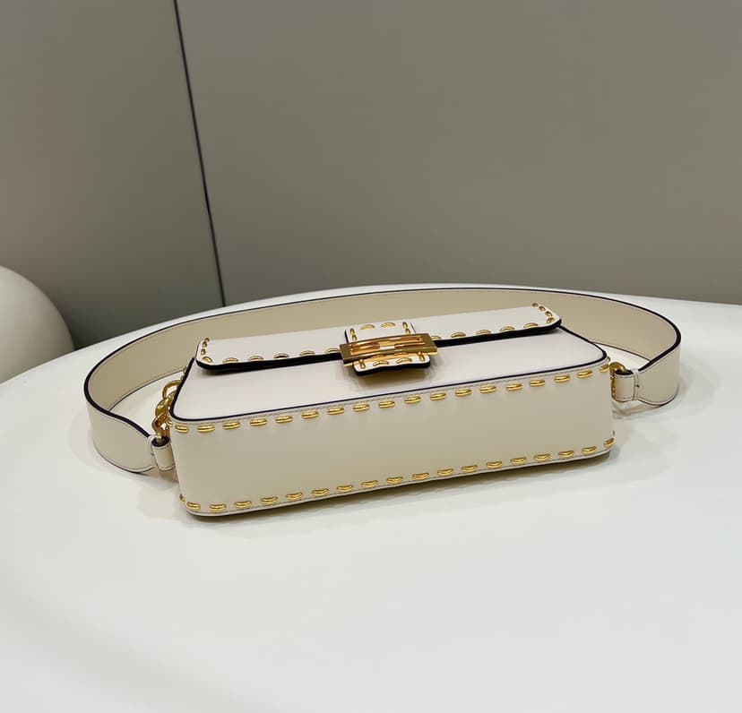 Fendi Mon Baguette Medium White Bag 8BR600AHMQF1FIR