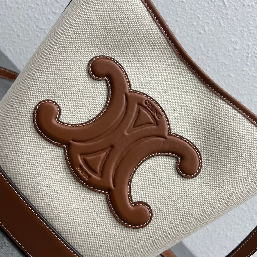Celine Small Bucket Cuir Triomphe In Textile Natural / Tan 198242EFL.02NT