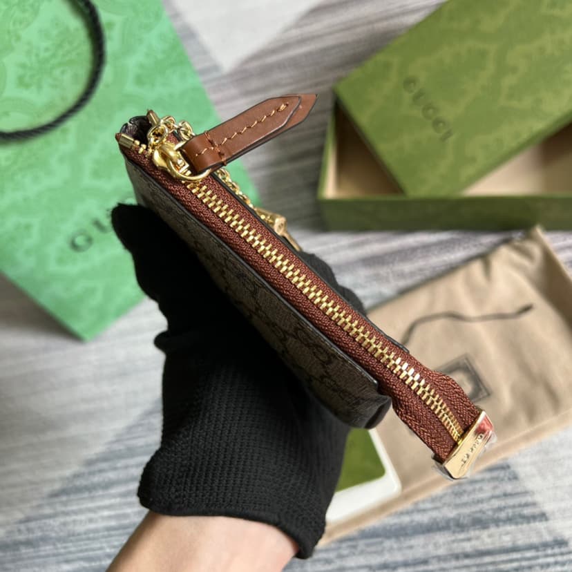 Gucci GG Supreme Key Pouch Beige For Women 4.7in/12cm ‎‎447964 KLQHG 8526