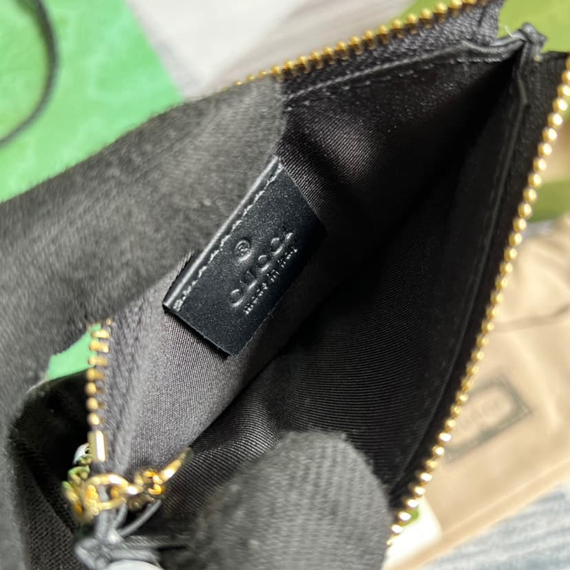 Gucci Signature Key Case Black For Women 4.7in/12cm ‎‎447964 CWC1G 1000