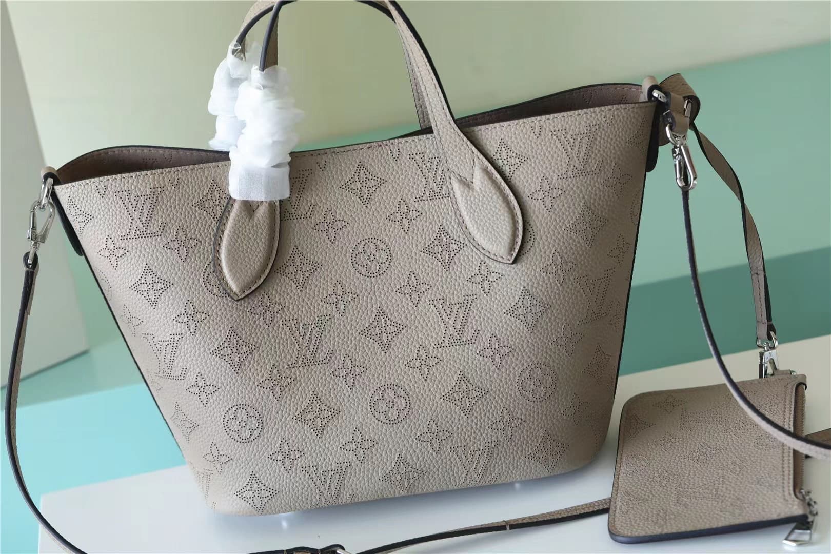 undefined - alternate