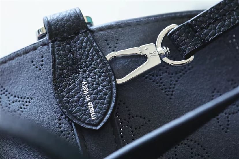 Louis Vuitton Neverfull MM Black For Women‎ 12.2in/31cm