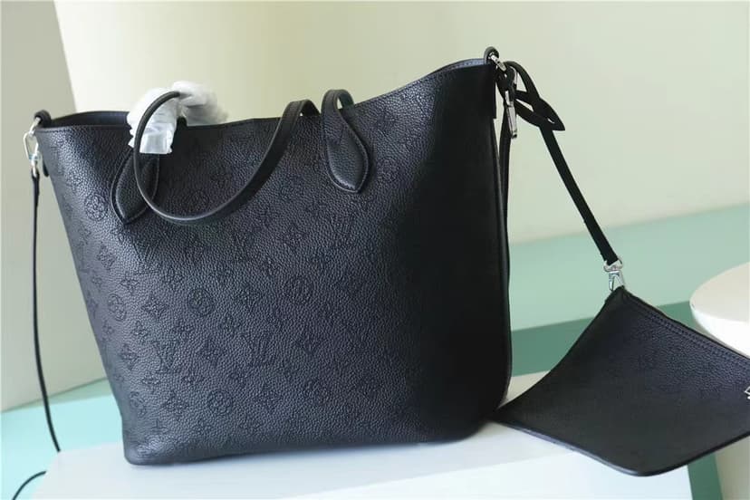 Louis Vuitton Neverfull MM Black For Women‎ 12.2in/31cm