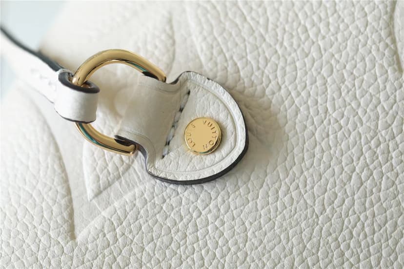 Louis Vuitton Neverfull MM Beige For Women 12.2in/ 31cm M46676