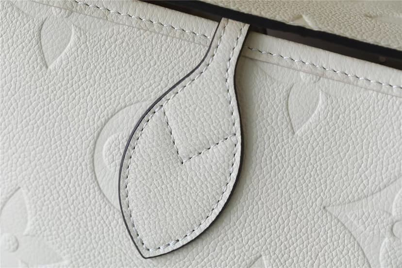 Louis Vuitton Neverfull MM Beige For Women 12.2in/ 31cm M46676