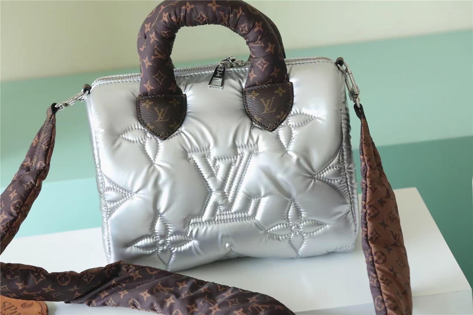 undefined - alternate