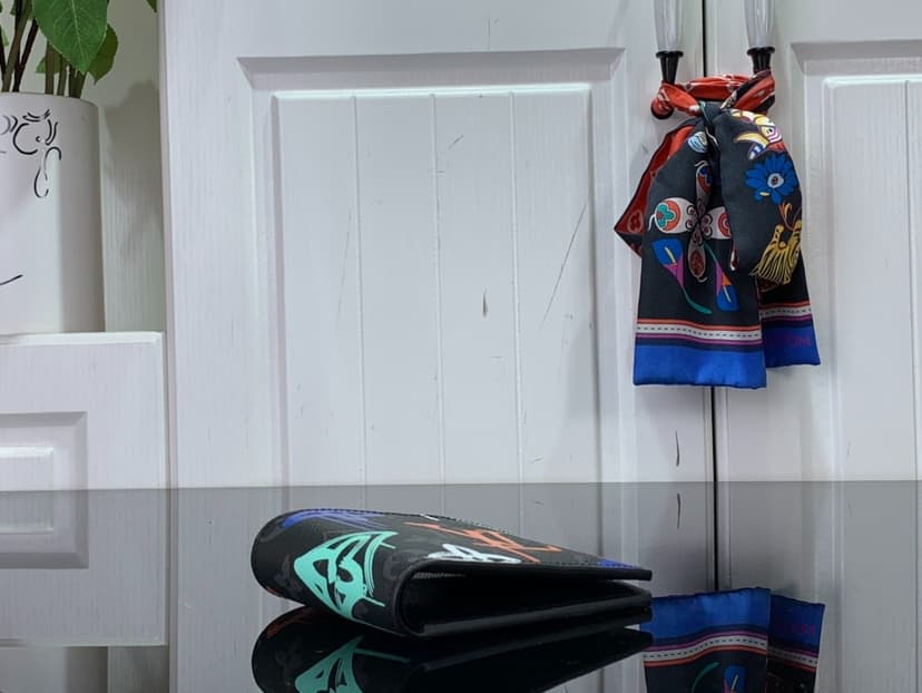 Louis Vuitton Multiple Wallet Black And Blue For Men 11.5 cm/ 4.5 in M81847