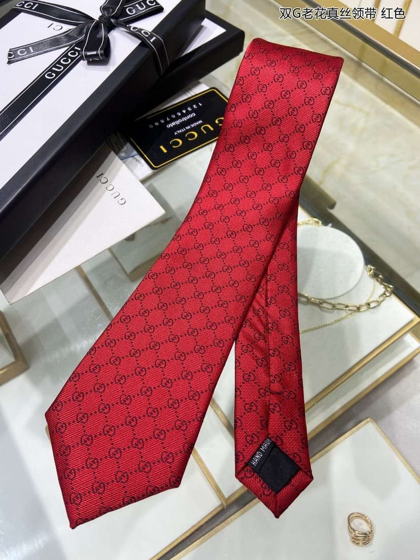 Gucci Pattern Silk Tie Red For Men