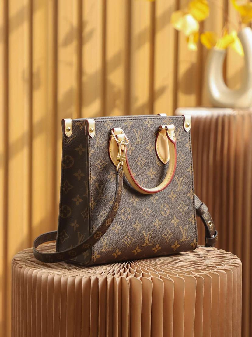 Louis Vuitton Sac Plat PM Monogram Canvas Brown For Women 32cm / 12.6in M45847