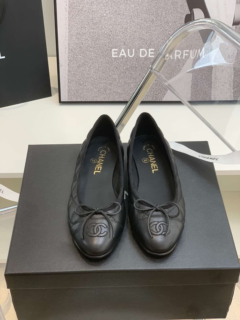 Chanel Ballet Flats Black For Women
