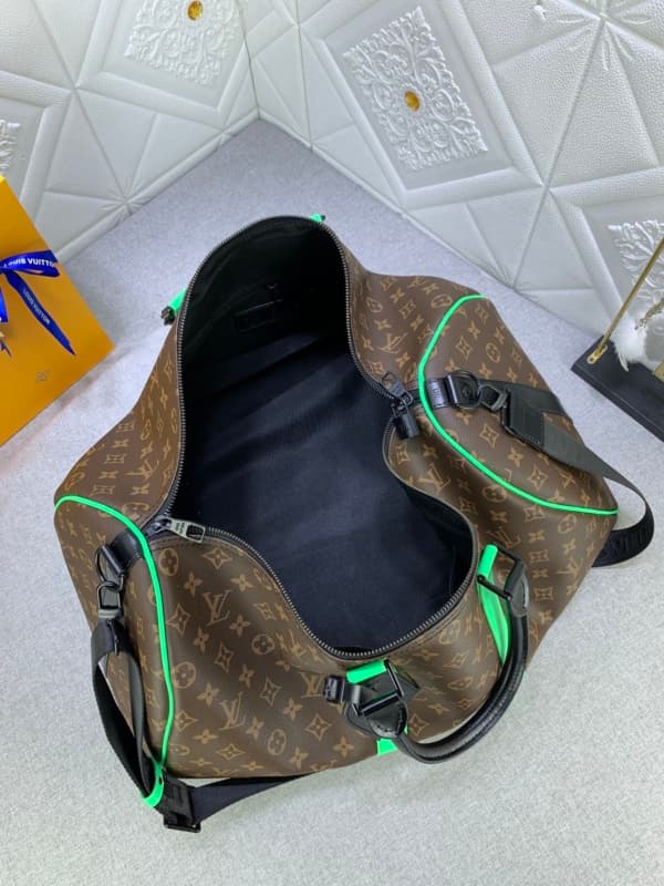 Louis Vuitton Keepall Bandouliere 50 Green For Women 19.7in/50cm M46259