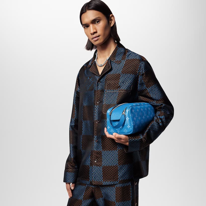 Louis Vuitton Dopp Kit Bag Blue For Men 11in/28cm M31037