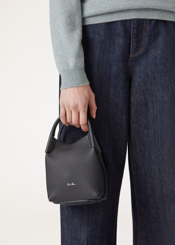 [True-to-ORIGINAL]Loro Piana Micro Bale Bag Navy Blue For Women 5.2 in/ 13 cm FAN4647 W000