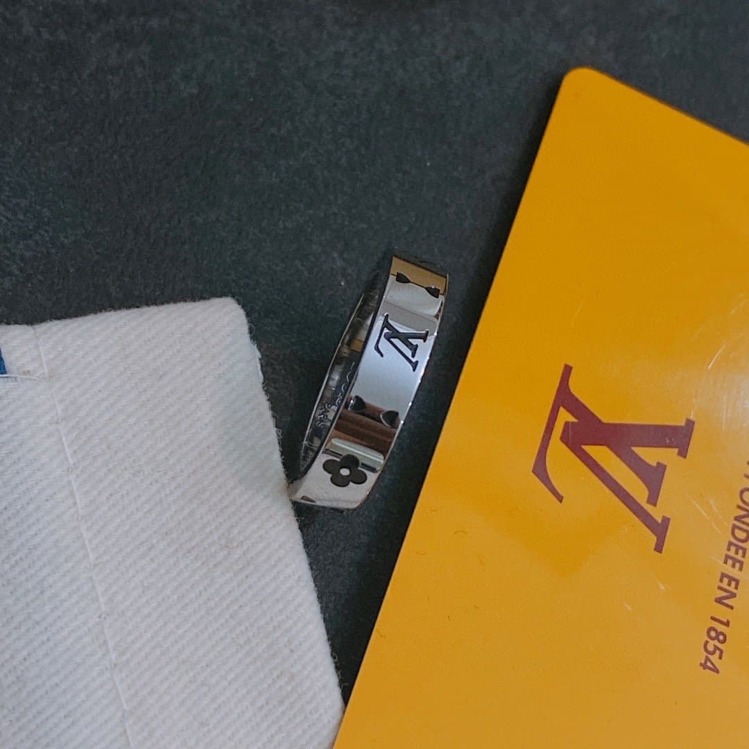 undefined - alternate