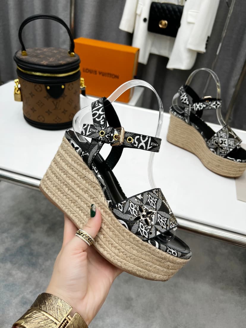 Louis Vuitton Women's Starboard Wedge Sandal Black And White For Women LV