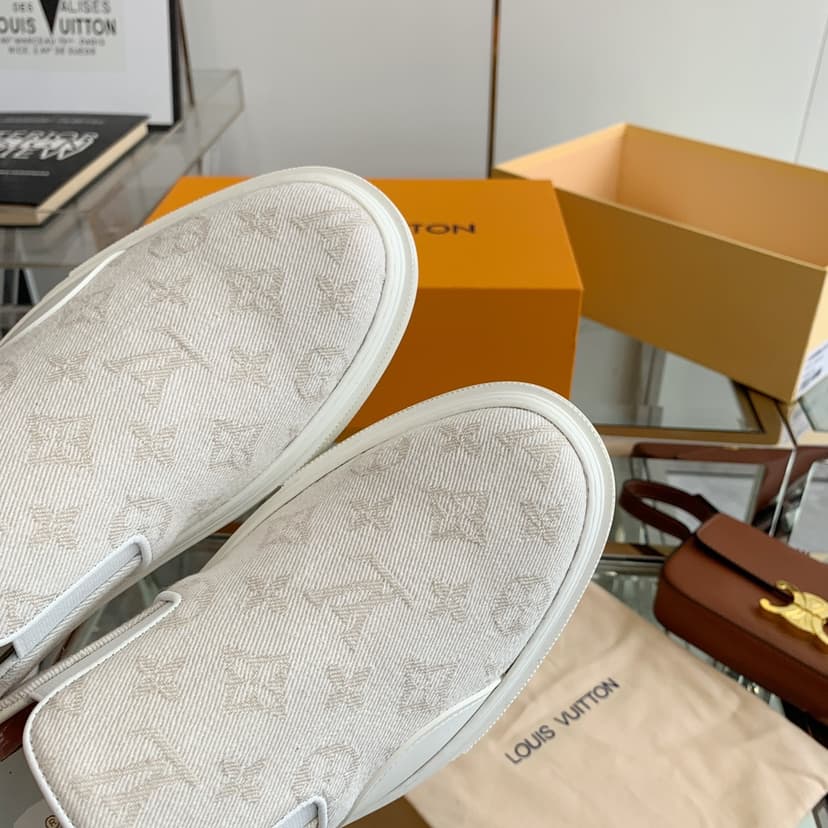 Louis Vuitton Women's Trocadero Slip On White For Women LV