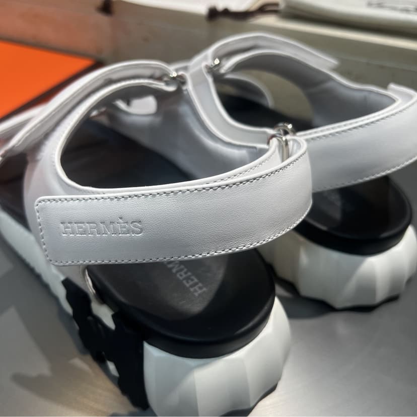 Hermes Junior Sandal Blanc For Men - H251988ZH90390