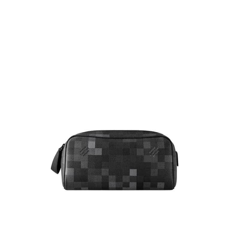 Louis Vuitton Dopp Kit Bag Black For Men 28cm/11in - M15109
