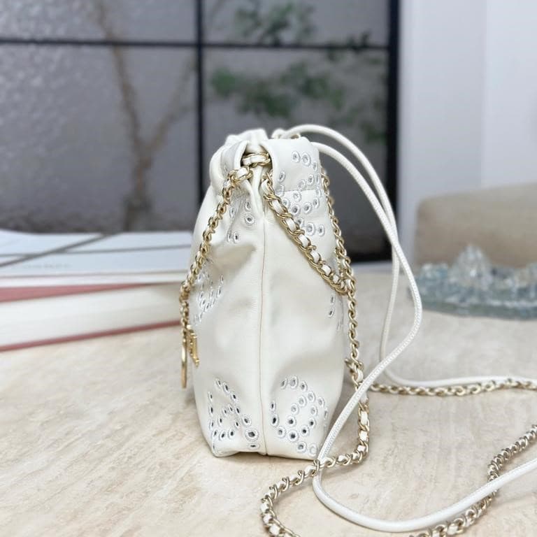 [True-to-ORIGINAL] Chanel 22 Mini Handbag White 7.5in/19cm For Women AS3980-B19648-10601