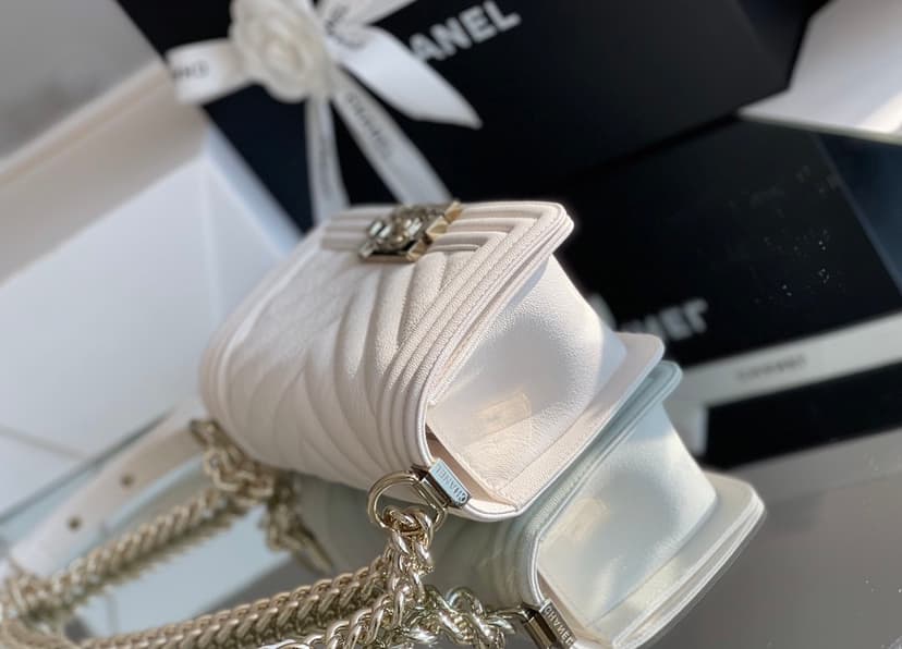 Chanel Mini Boy Flapbag White