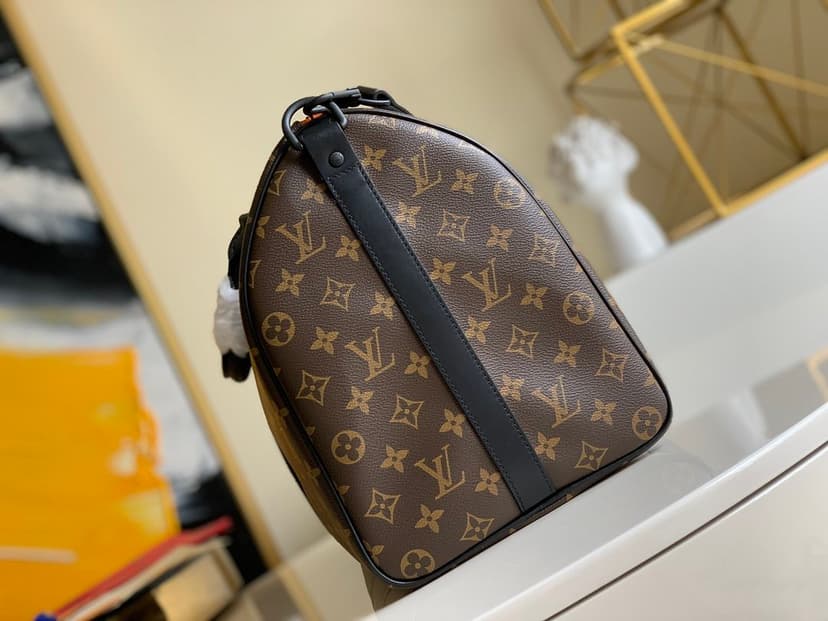 Louis Vuitton Keepall Bandouliere 45 Monogram Canvas For Men, Men’s Bags, Travel Bags 17.7in/45cm LV