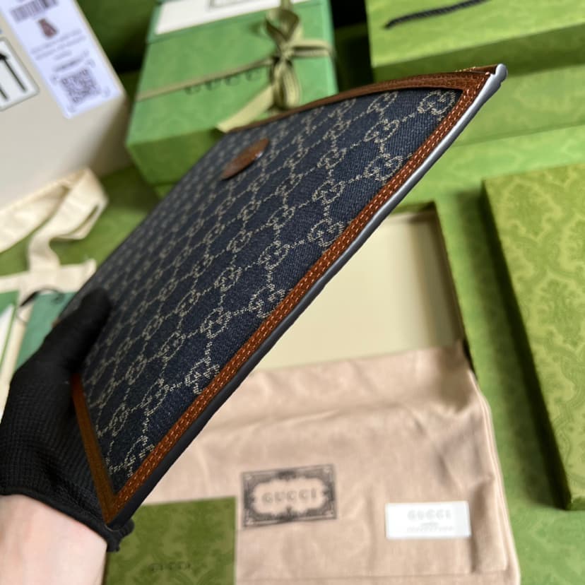 Gucci GG Wool Pouch With Interlocking G Black For Men, Men's Pouch 12in/31cm GG