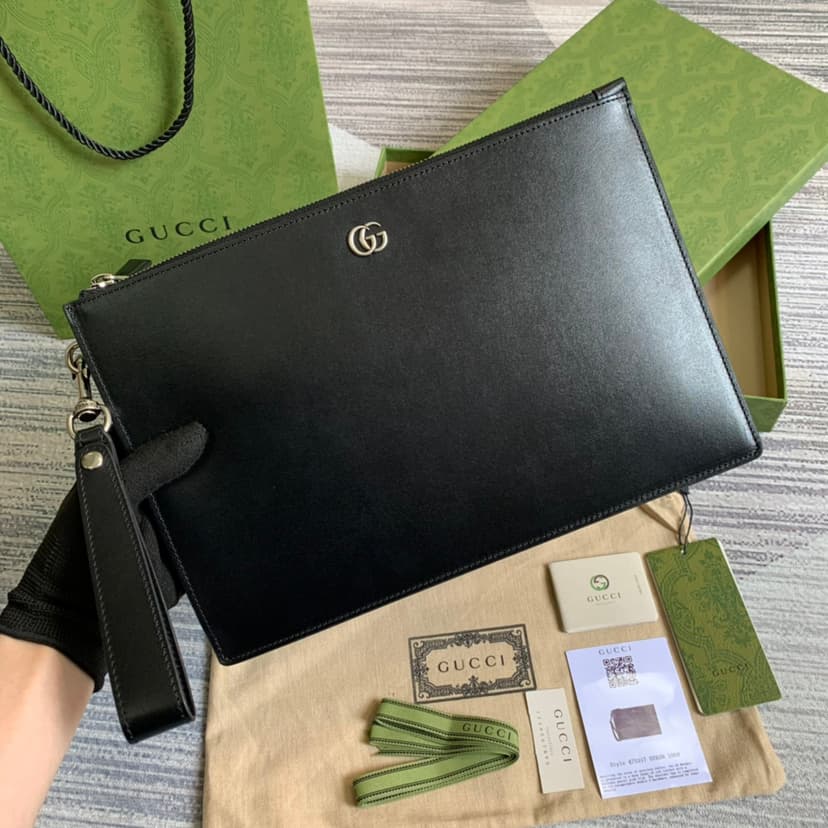 Gucci Marmont Pouch in Black with Gold Toned Hardware For Men, Men's Pouch 12in/30.5cm GG 475317 DJ20T 1000