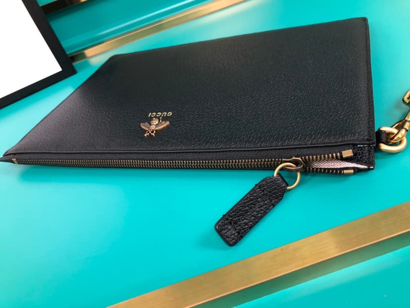 Gucci Animalier Pouch Black with Bee Detail For Men, Men's Pouch 12in/31cm GG 523684 DJ20T 1000