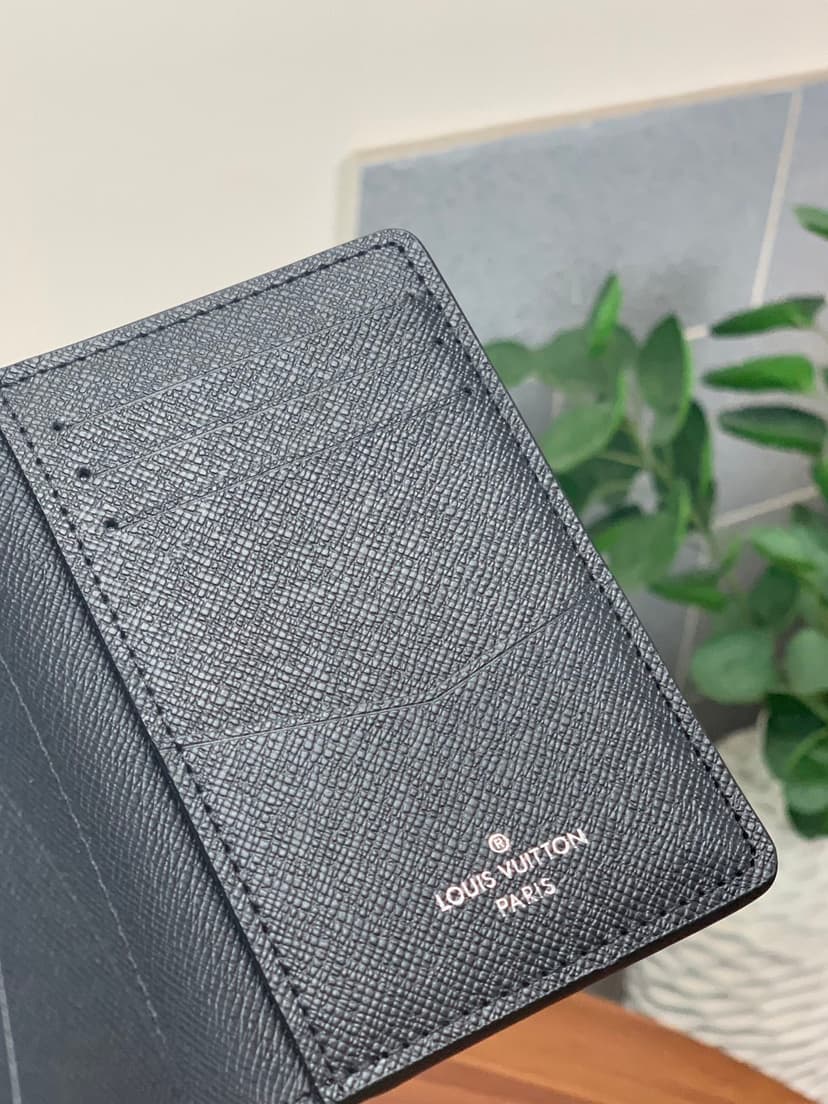 Louis Vuitton Pocket Organiser Taiga Black For Men, Men's Wallet 4.3in/11cm LV M30283