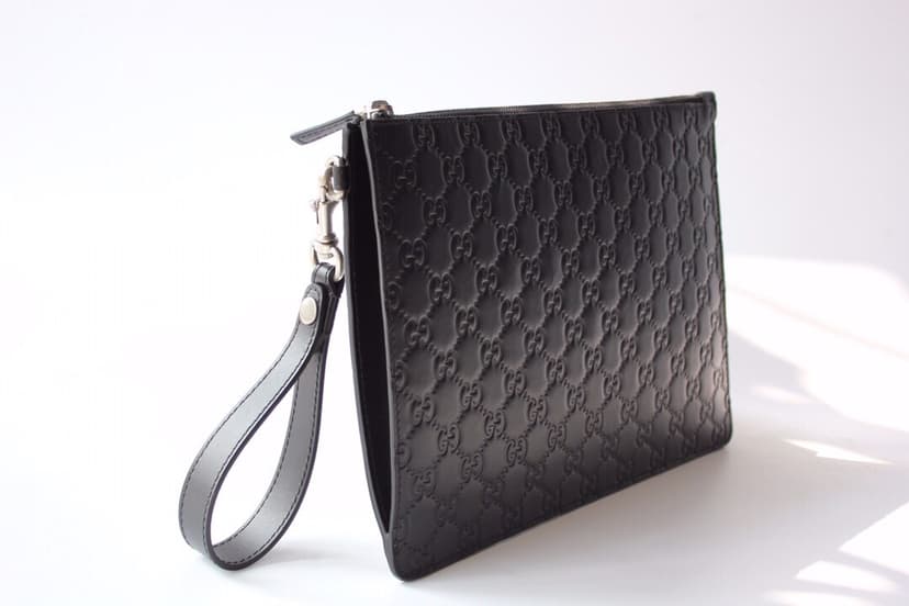 Gucci Microguccissima Pouch Black For Men, Men's Pouch 12in/31cm GG