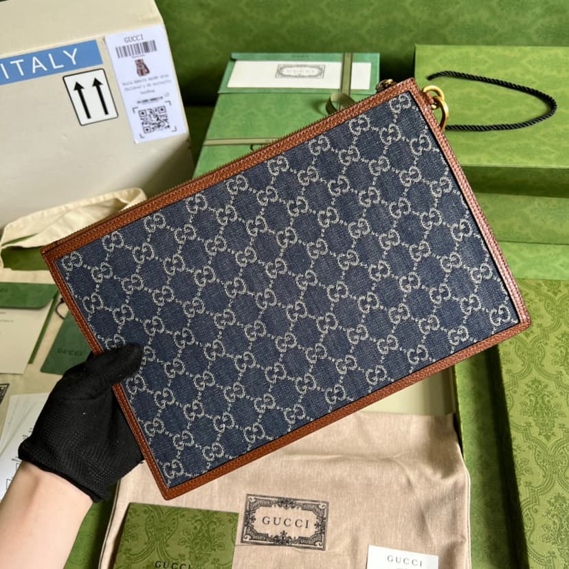 Gucci GG Wool Pouch With Interlocking G Black For Men, Men's Pouch 12in/31cm GG