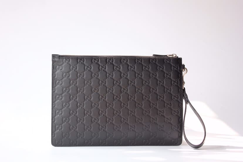 Gucci Microguccissima Pouch Black For Men, Men's Pouch 12in/31cm GG