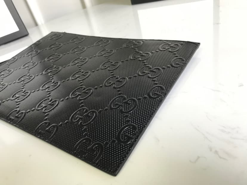 Gucci GG Embossed Pouch Black For Men, Men's Pouch 12in/31cm GG 625569 1W3AN 1000