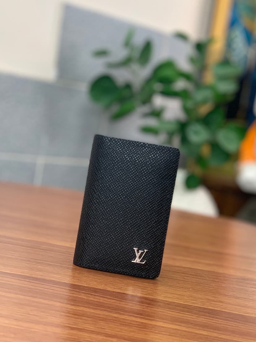 Louis Vuitton Pocket Organiser Taiga Black For Men, Men's Wallet 4.3in/11cm LV M30283