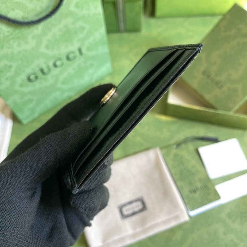 Gucci Card Case with Gold Interlocking G Plain Black For Men 4in/10cm GG