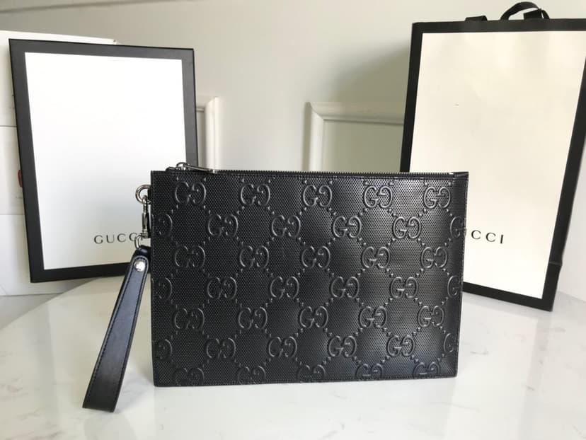Gucci GG Embossed Pouch Black For Men, Men's Pouch 12in/31cm GG 625569 1W3AN 1000