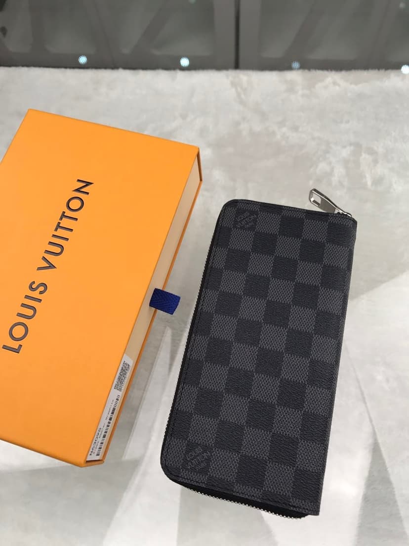 Louis Vuitton Zippy Wallet Vertical Damier Graphite Canvas For Men, Men's Wallet 7.9in/20cm LV N63095