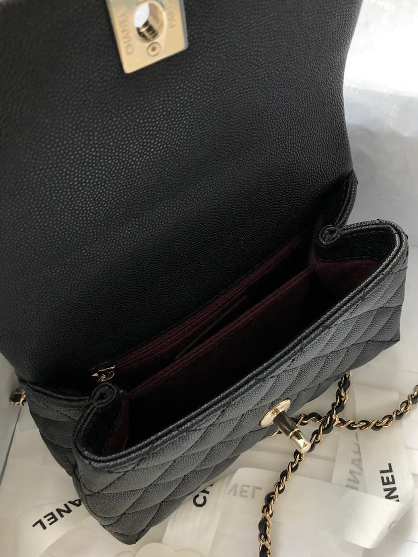 Chanel Classic Mini Flapbag Top Handle Black
