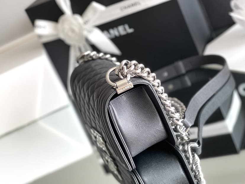 Chanel Mini Classic Flapbag Black