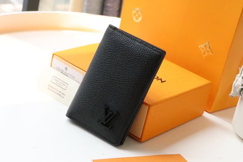 Louis Vuitton Pocket Organizer The New LV Aerogram Version For Men, Men's Wallet 8cm LV M69979