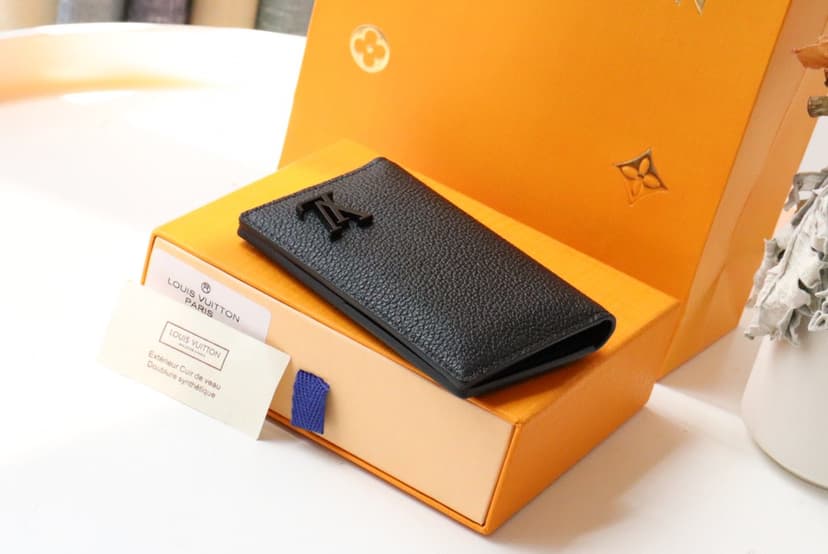 Louis Vuitton Pocket Organizer The New LV Aerogram Version For Men, Men's Wallet 8cm LV M69979