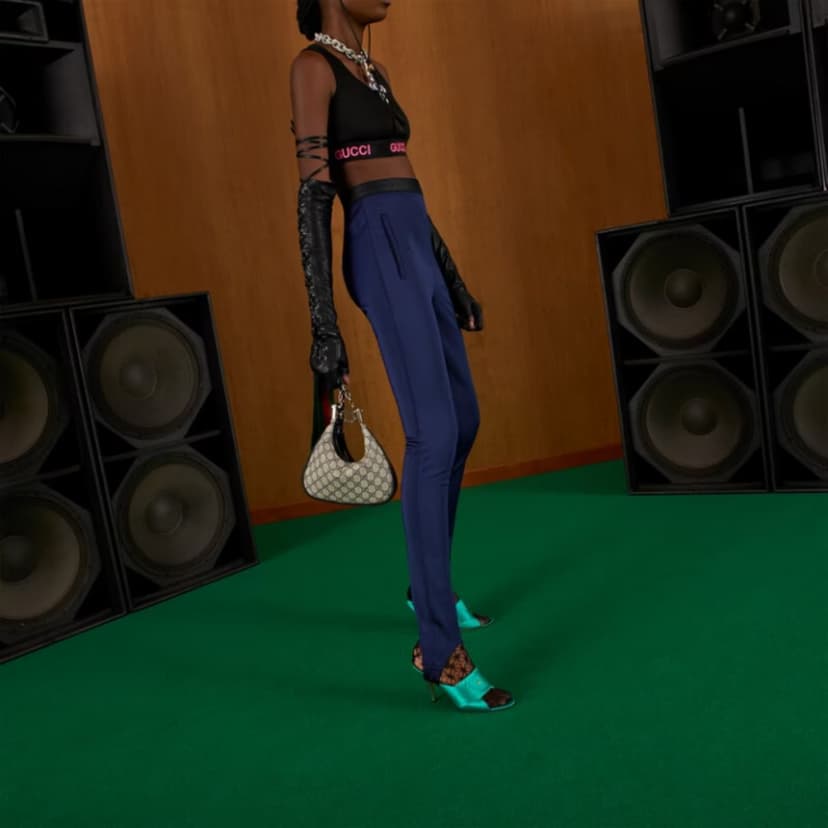 Gucci Attache Small Shoulder Bag Beige 699409 96GRN 4082