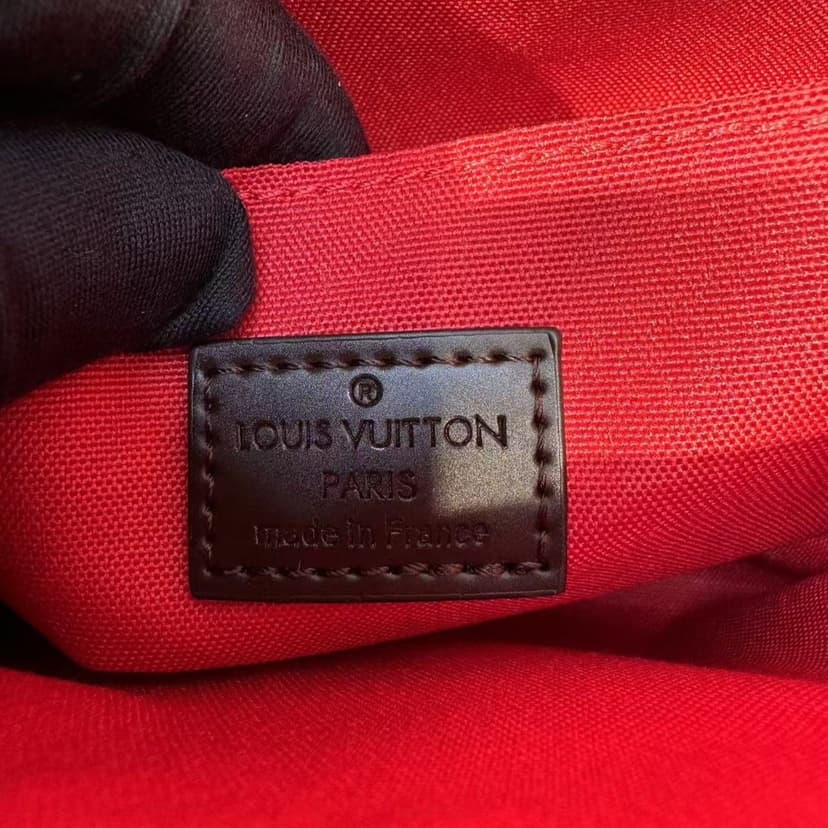 Louis Vuitton Croisette Brown