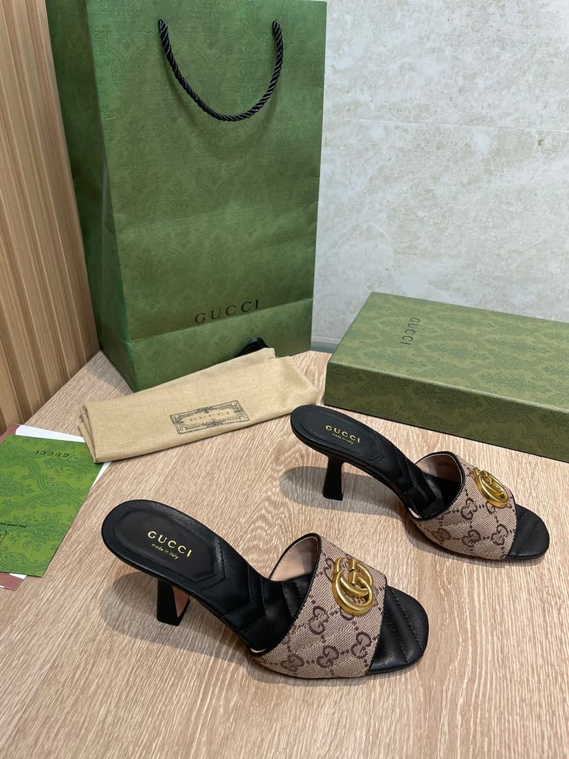 Gucci Double G Slide Sandal Chevron Matelasse Black For Women GG 674839